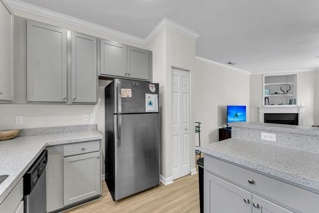 4110 Perrine Street, Charleston, SC 29414