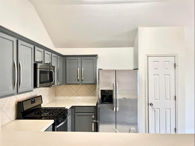 2409 Romeo DR, Cedar Park, TX 78613