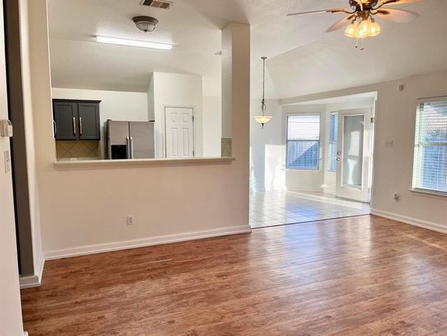 2409 Romeo DR, Cedar Park, TX 78613