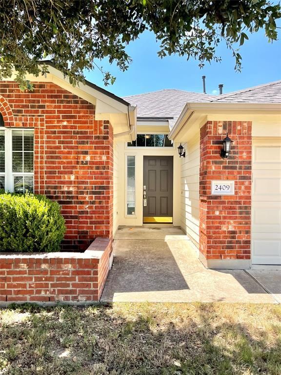 2409 Romeo DR, Cedar Park, TX 78613