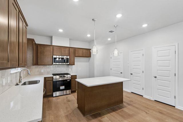 3410 Morning Fog Drive, Richmond, TX 77406
