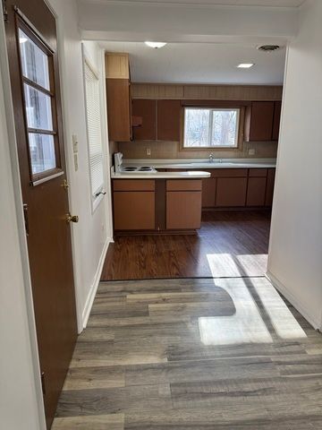 1103 37th St Court, Moline, IL 61265