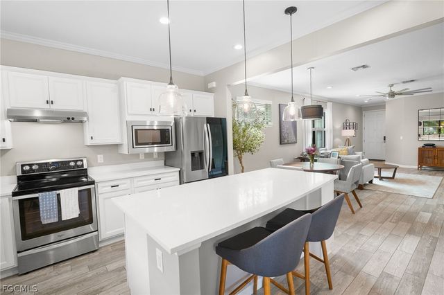 10804 Glenhurst ST, Fort Myers, FL 33913