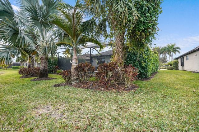 10804 Glenhurst ST, Fort Myers, FL 33913