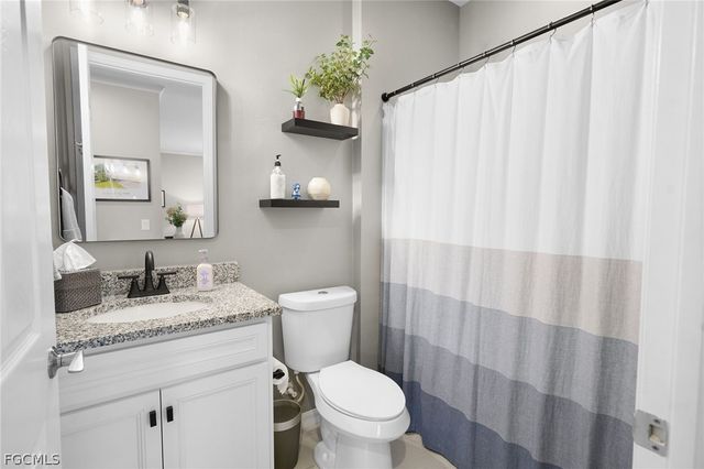 10804 Glenhurst ST, Fort Myers, FL 33913