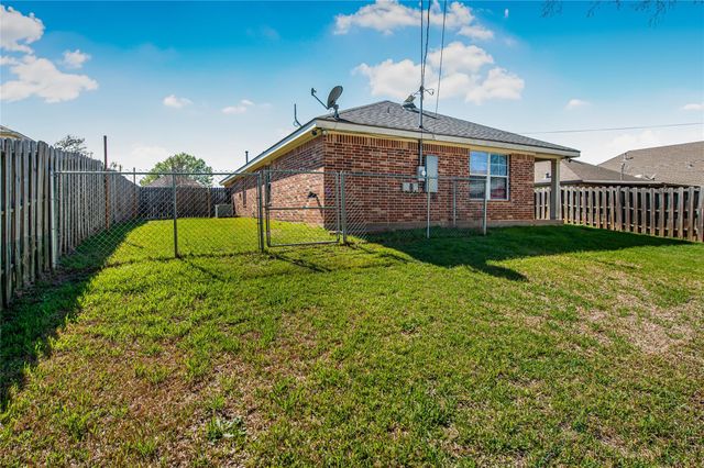 1002 Copperas Bend, Caldwell, TX 77836
