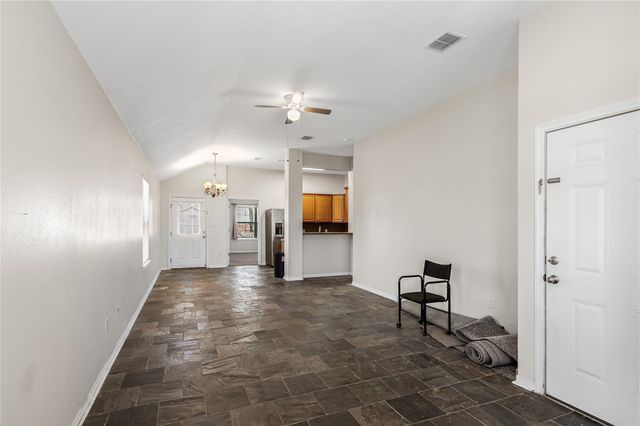 1002 Copperas Bend, Caldwell, TX 77836