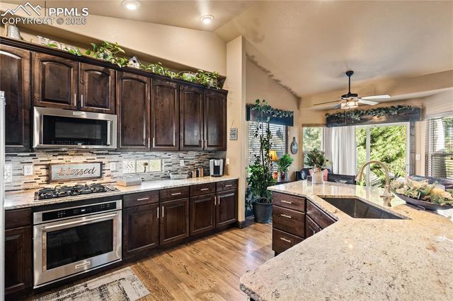 208 Green Rock Place, Monument, CO 80132