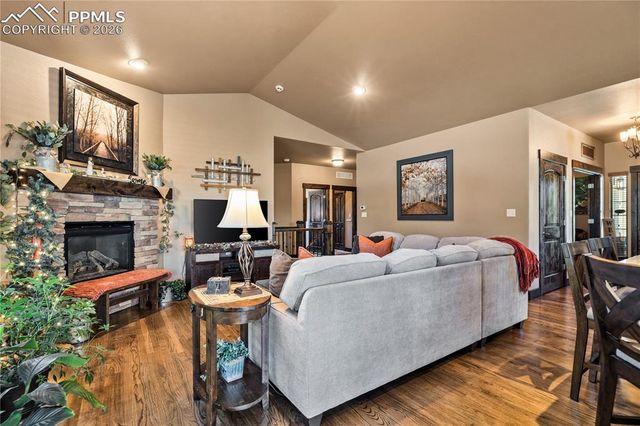 208 Green Rock Place, Monument, CO 80132
