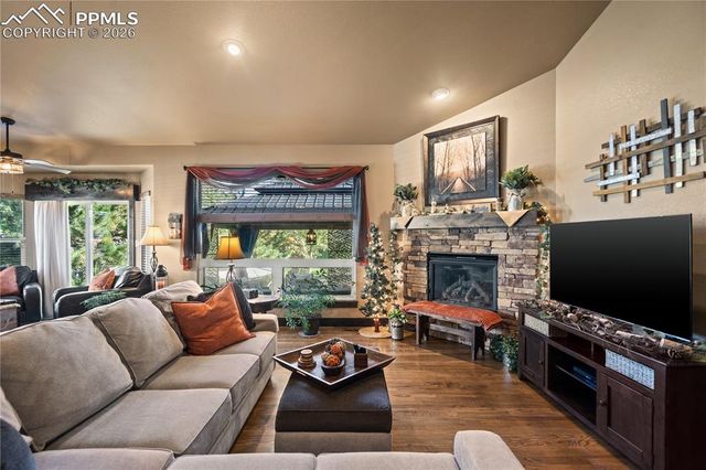 208 Green Rock Place, Monument, CO 80132