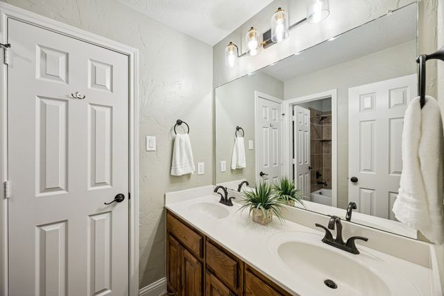 3608 Acropolis Way, Plano, TX 75074