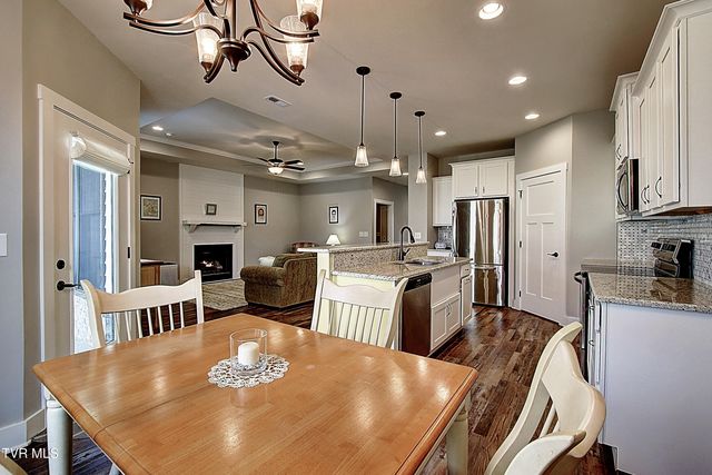 1417 Lemongrass Drive, Jonesborough, TN 37659