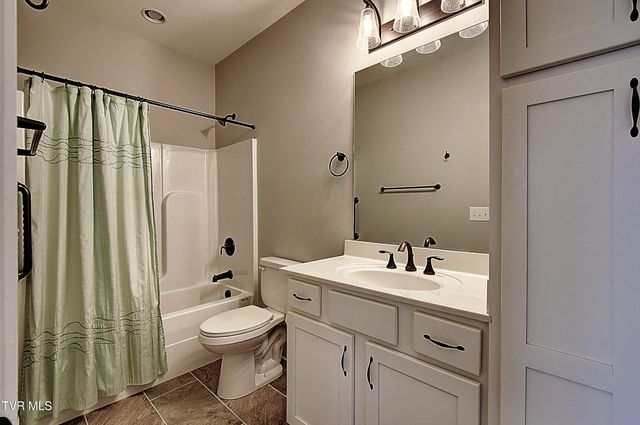 1417 Lemongrass Drive, Jonesborough, TN 37659