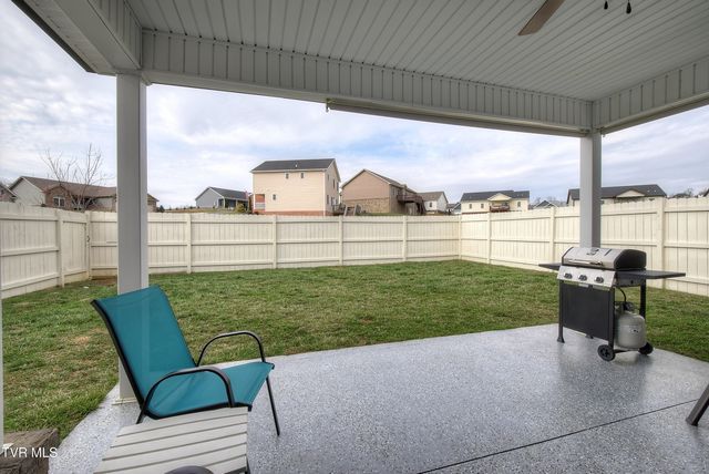 1417 Lemongrass Drive, Jonesborough, TN 37659