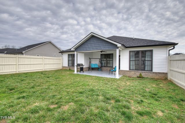 1417 Lemongrass Drive, Jonesborough, TN 37659