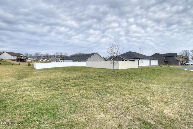 1417 Lemongrass Drive, Jonesborough, TN 37659