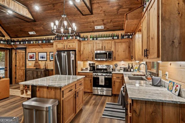43 Winding Brook Trail, Morganton, GA 30560
