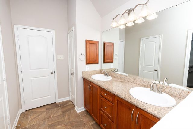 1205 Burleson Street, Brenham, TX 77833