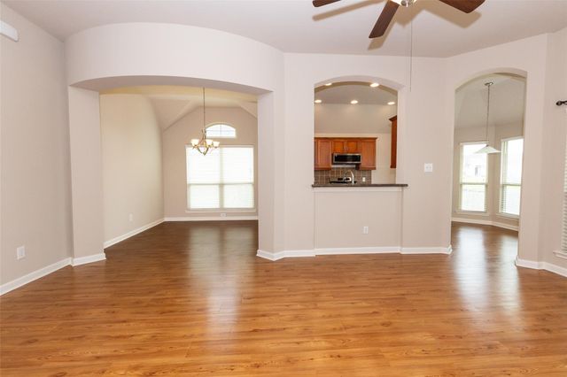1205 Burleson Street, Brenham, TX 77833