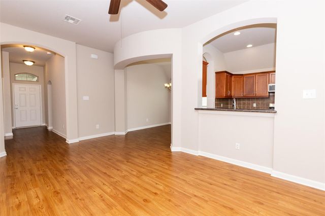 1205 Burleson Street, Brenham, TX 77833