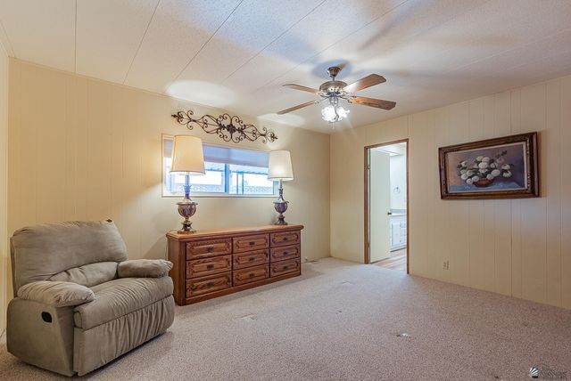 402 W Rainbow Ln, Yuma, AZ 85365