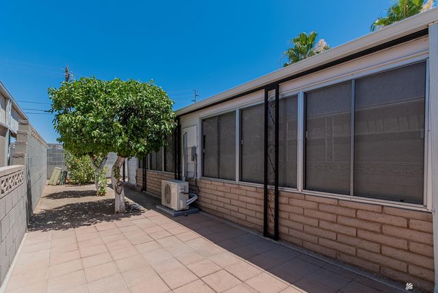 402 W Rainbow Ln, Yuma, AZ 85365