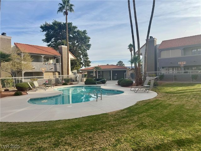 2112 Sunfish Drive B, Henderson, NV 89014