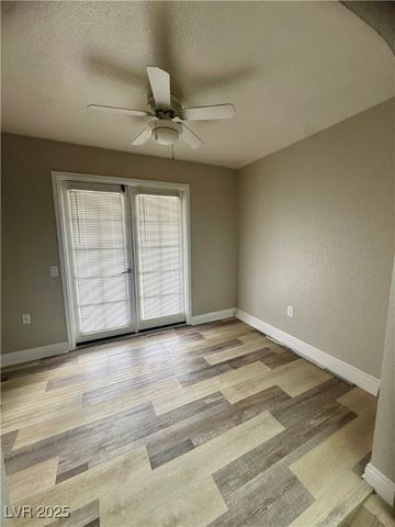 2112 Sunfish Drive B, Henderson, NV 89014