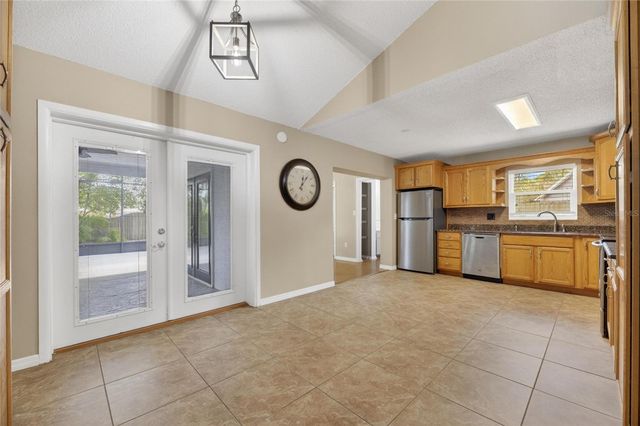 2078 SHADOW PINE DRIVE, Brandon, FL 33511
