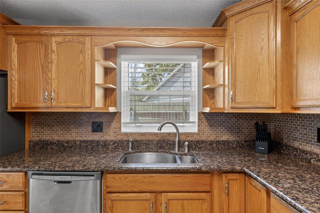 2078 SHADOW PINE DRIVE, Brandon, FL 33511