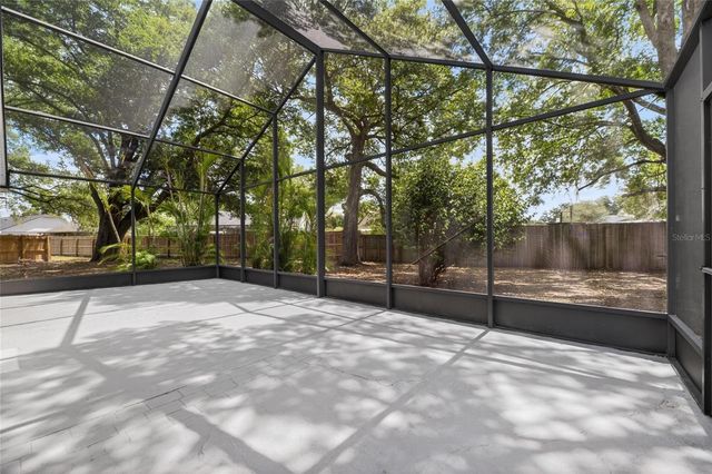 2078 SHADOW PINE DRIVE, Brandon, FL 33511