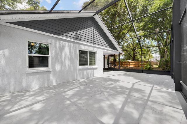 2078 SHADOW PINE DRIVE, Brandon, FL 33511