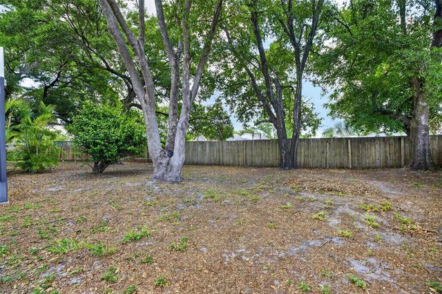 2078 SHADOW PINE DRIVE, Brandon, FL 33511