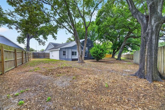 2078 SHADOW PINE DRIVE, Brandon, FL 33511