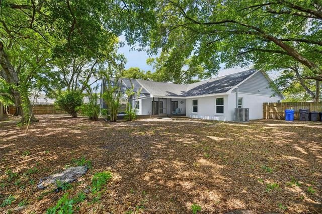 2078 SHADOW PINE DRIVE, Brandon, FL 33511
