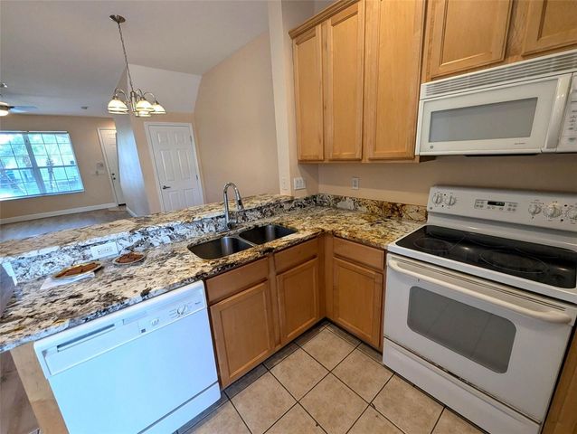 12762 COUNTRY BROOK LANE, Tampa, FL 33625