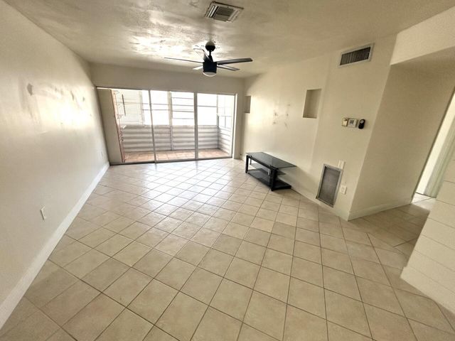 506 Lori Drive 66, Palm Springs, FL 33461