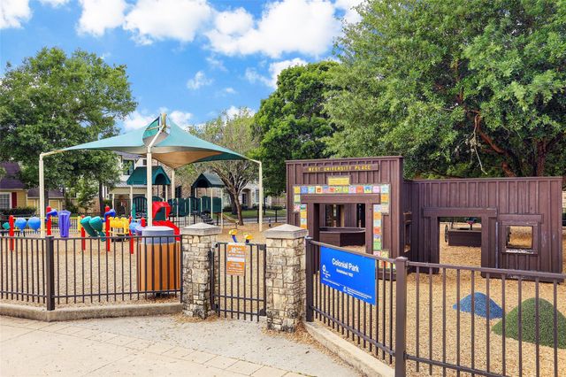 4202 Ruskin Street, West University Place, TX 77005