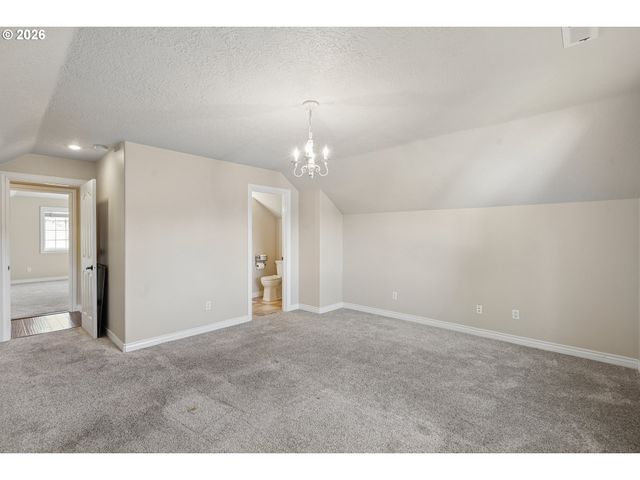1481 E BURNETT St, Stayton, OR 97383