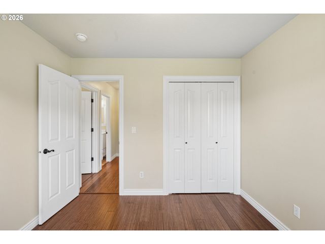 1481 E BURNETT St, Stayton, OR 97383