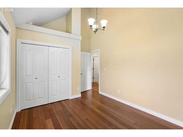 1481 E BURNETT St, Stayton, OR 97383