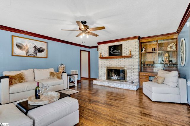 206 Taylor Road, Greer, SC 29651