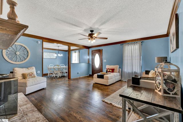 206 Taylor Road, Greer, SC 29651