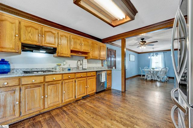 206 Taylor Road, Greer, SC 29651