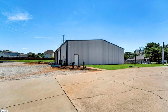 206 Taylor Road, Greer, SC 29651