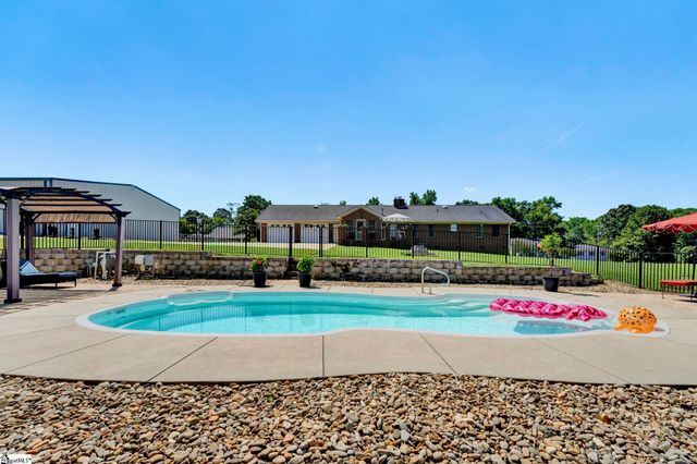 206 Taylor Road, Greer, SC 29651