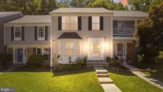 14 LAMBETH BRIDGE CT, Lutherville Timonium, MD 21093