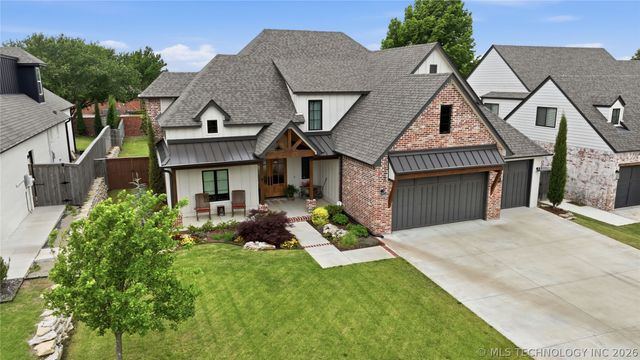 10826 S Fir Street, Jenks, OK 74037
