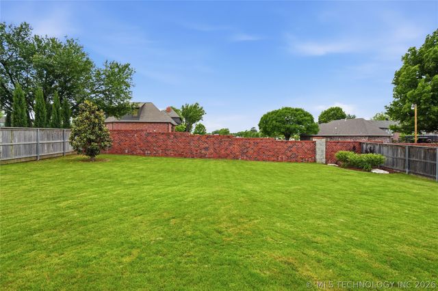 10826 S Fir Street, Jenks, OK 74037
