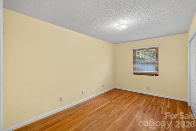 18726 Bluff Point Road, Cornelius, NC 28031